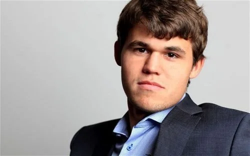 Magnus Carlsen IQ : Exploring the Chess Champion’s Genius 140 Intellect