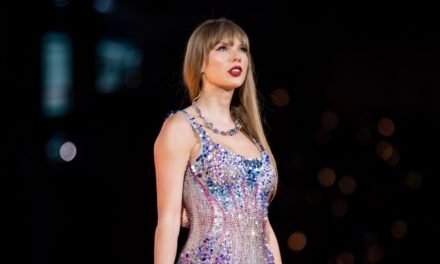 The Crazy Life Journey of Taylor Swift Net Worth!